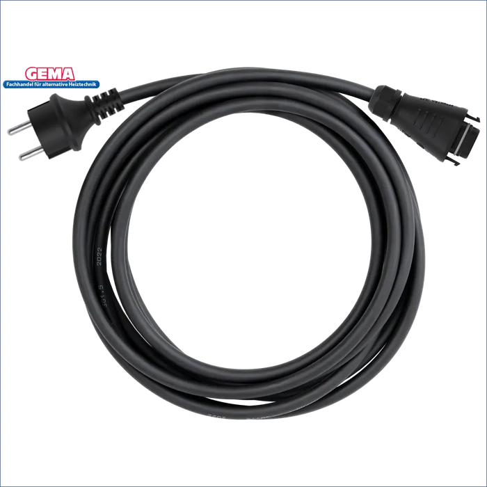 Schwarzes Netzkabel mit europäischem Stecker und Anschluss.
